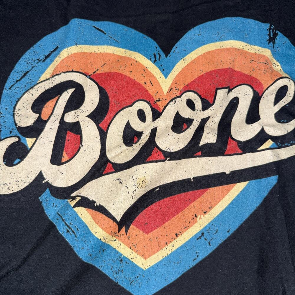 Boone Lover Shirt for Men Women T-Shirt - Picture 2 of 4